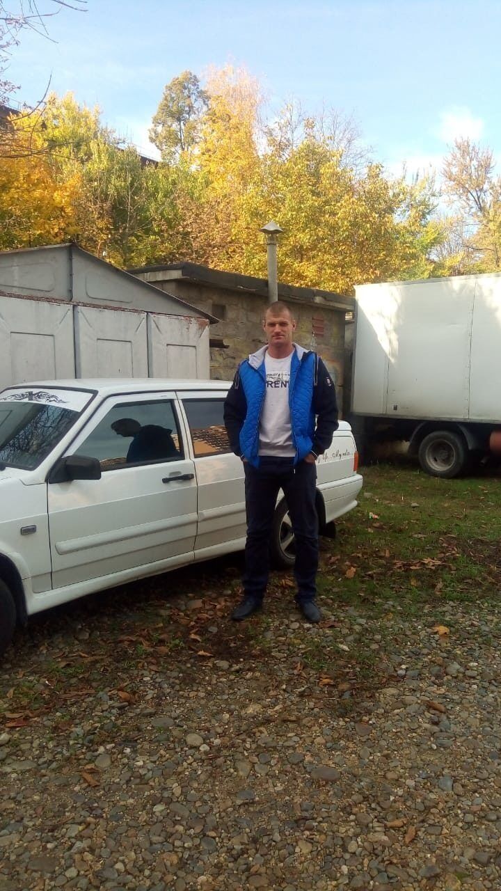  48680351  , 39 ,    