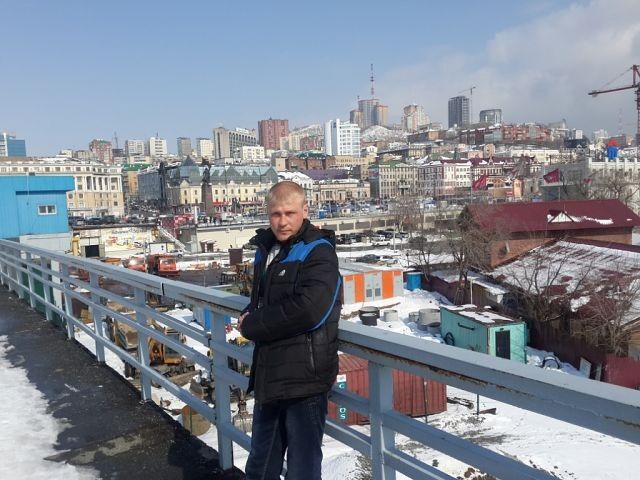  ,   Vladislav, 37 ,   ,   , c 