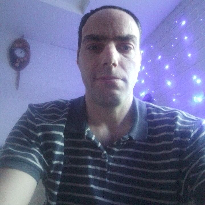  52027131  , 33 ,     