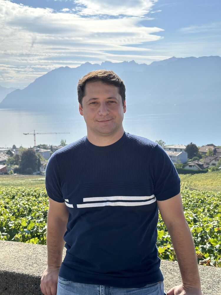  ,   Alex, 31 ,   ,   