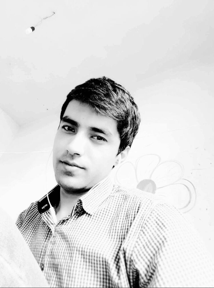  ,   Joni, 32 ,   ,   , c 