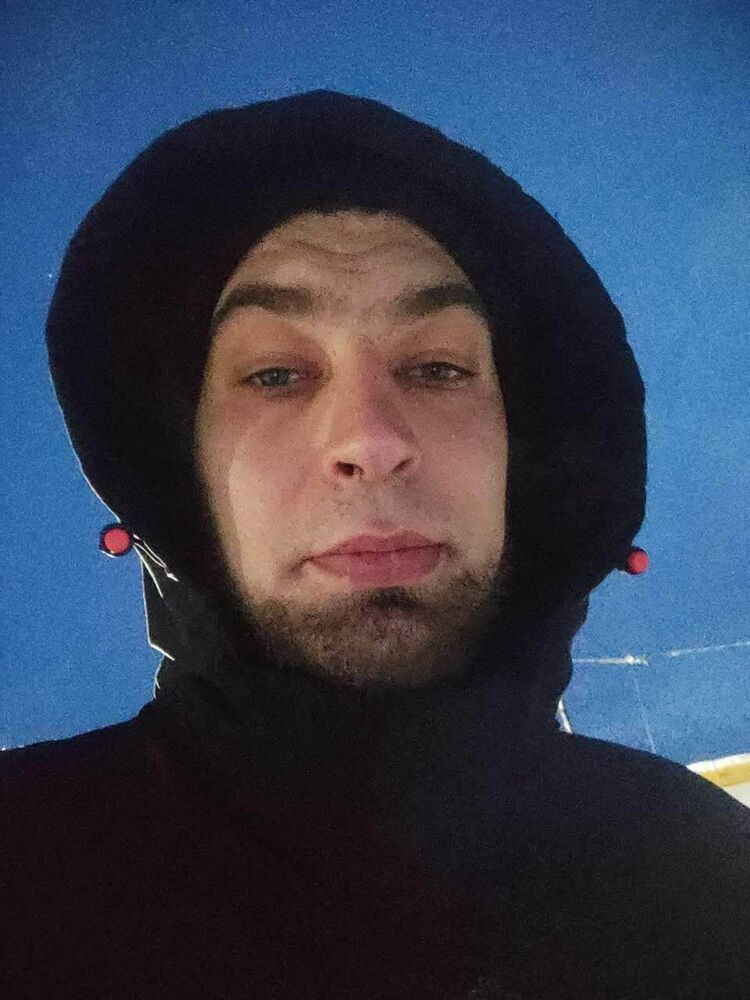  54127971  , 32 ,    -