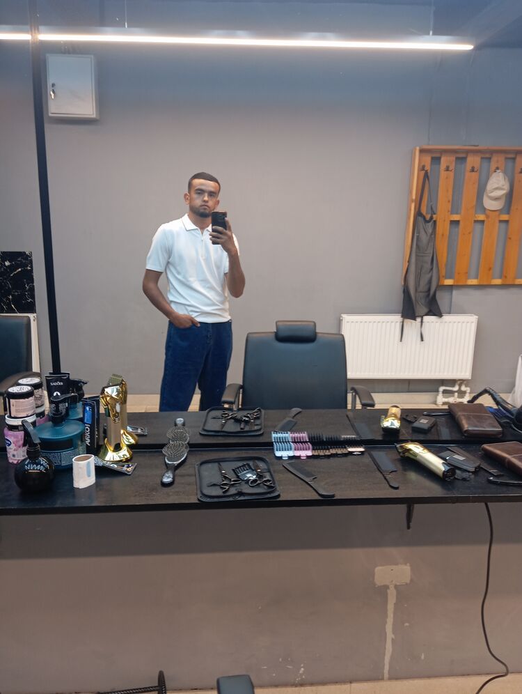  45982301  , 23 ,    