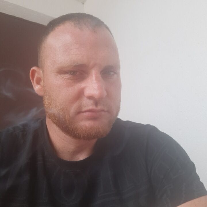  27377041  , 37 ,    