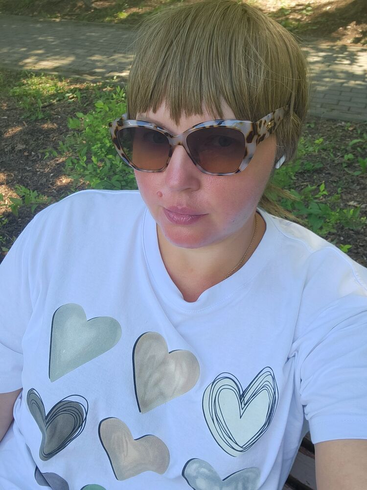  54516971  Elena, 39 ,    