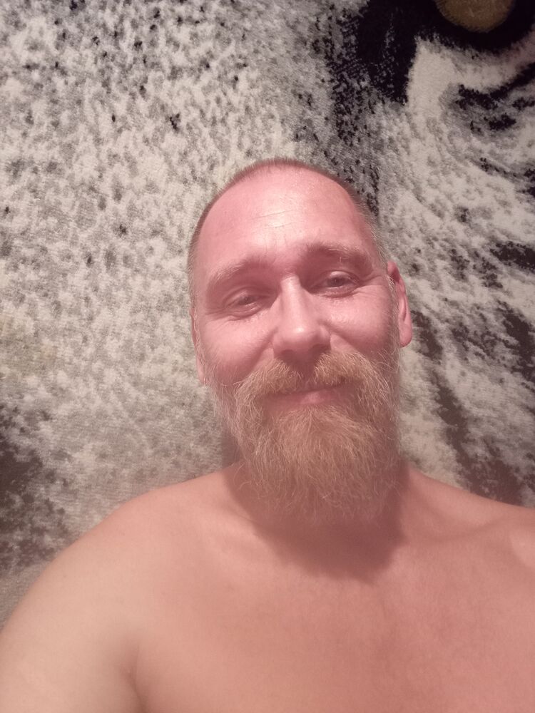  37828551  , 45 ,    