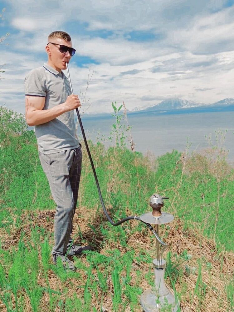  38156741  Vladimir, 24 ,    