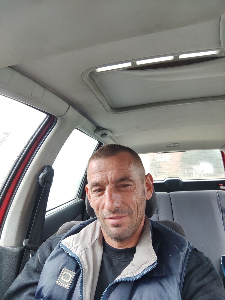  ,   Roma, 44 ,   ,   