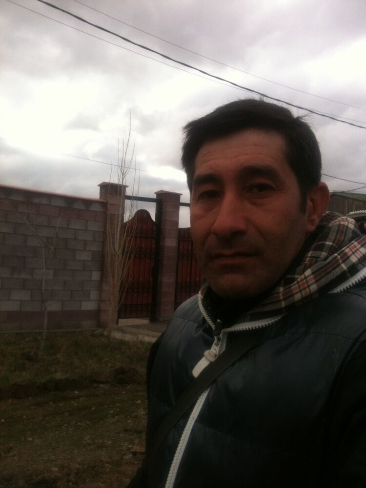  4317121  Rustam, 47 ,    