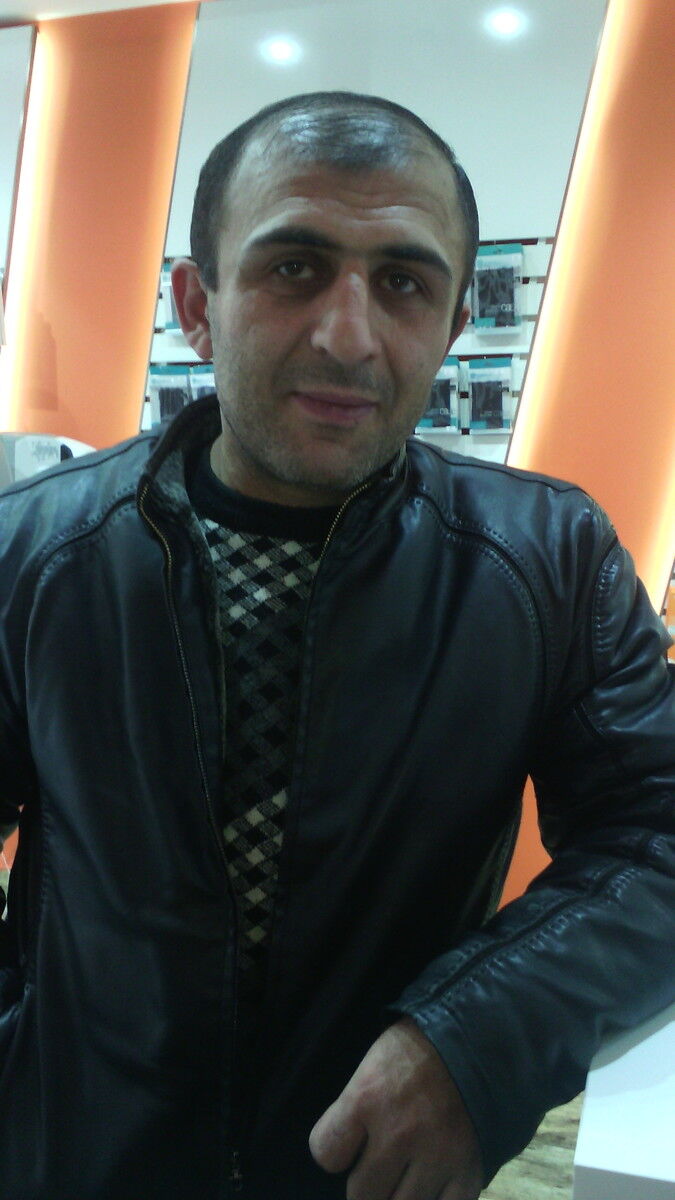  5526031  Jon, 45 ,    