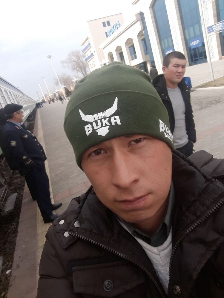  15043381  Farruxbek, 31 ,    