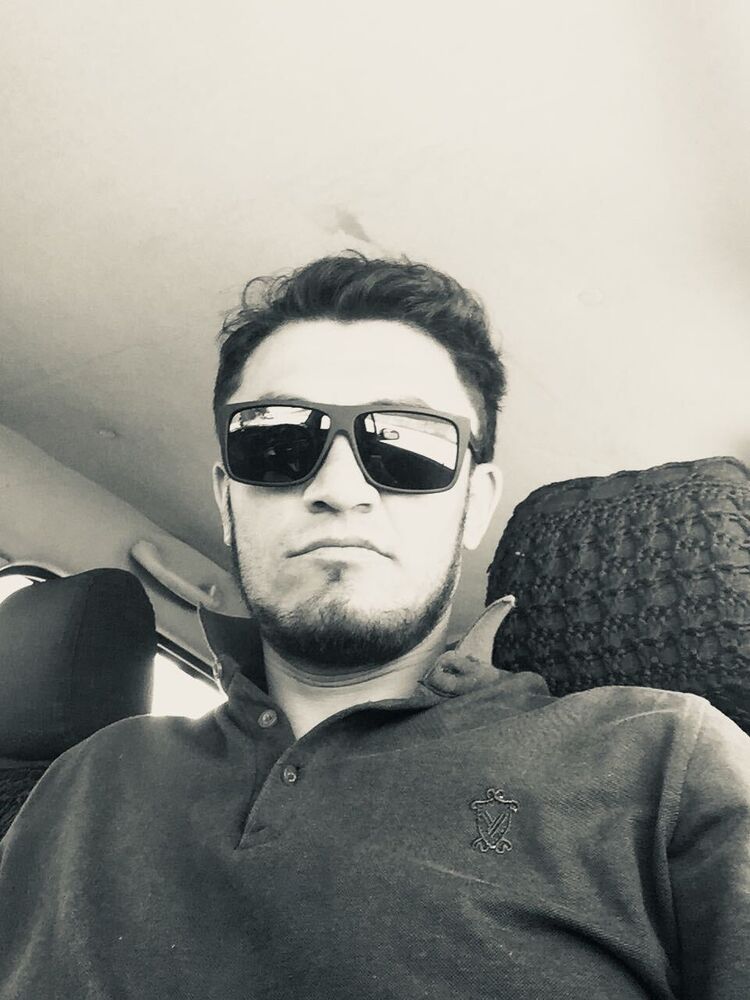  43157311   , 37 ,    