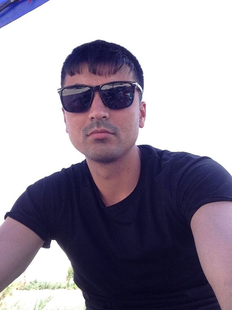  9981221  Shakir, 33 ,    