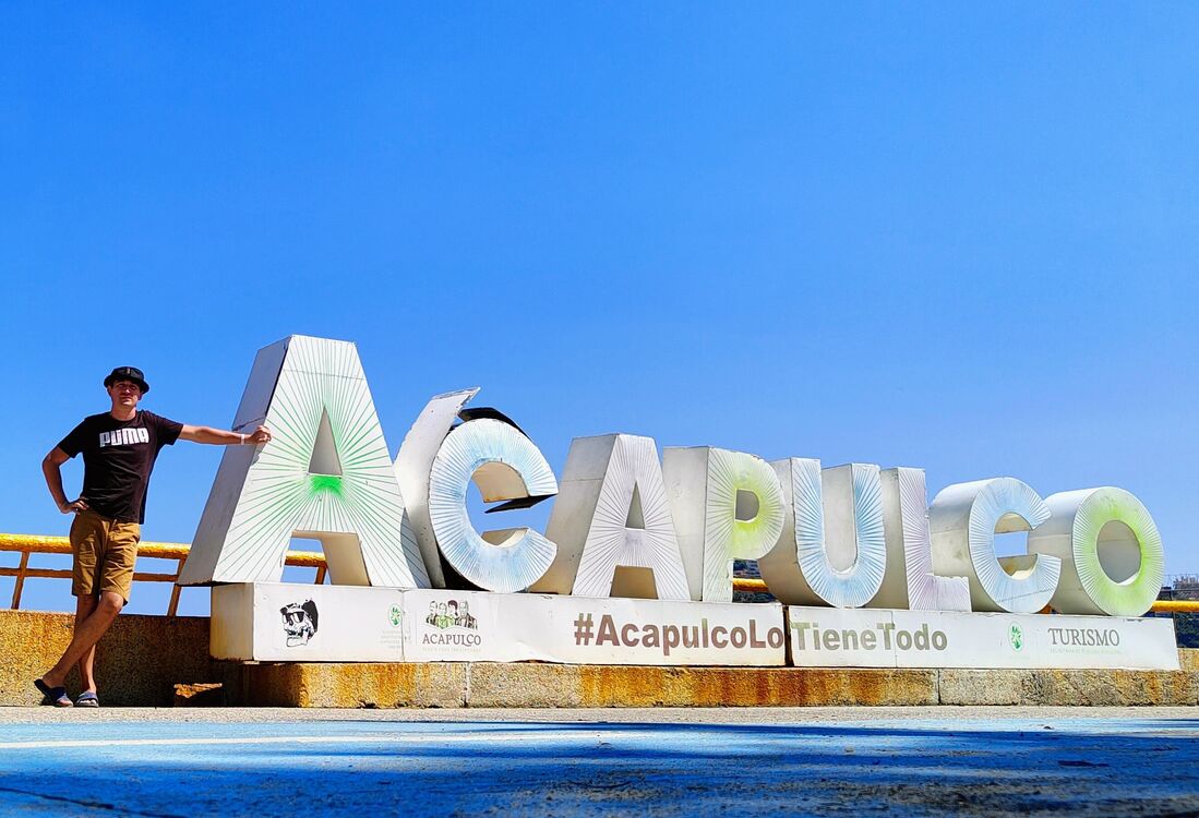  53766461  Boris, 42 ,    