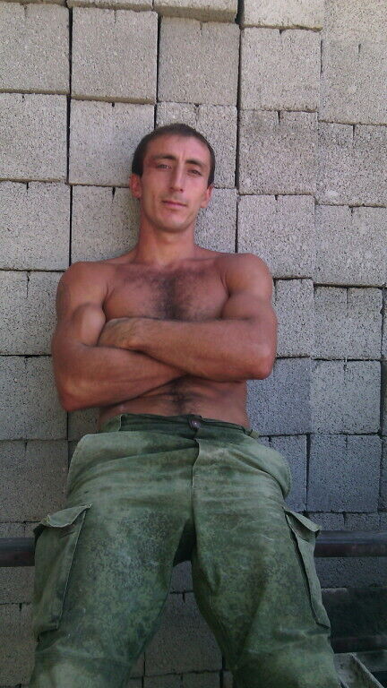  39046481  , 37 ,    