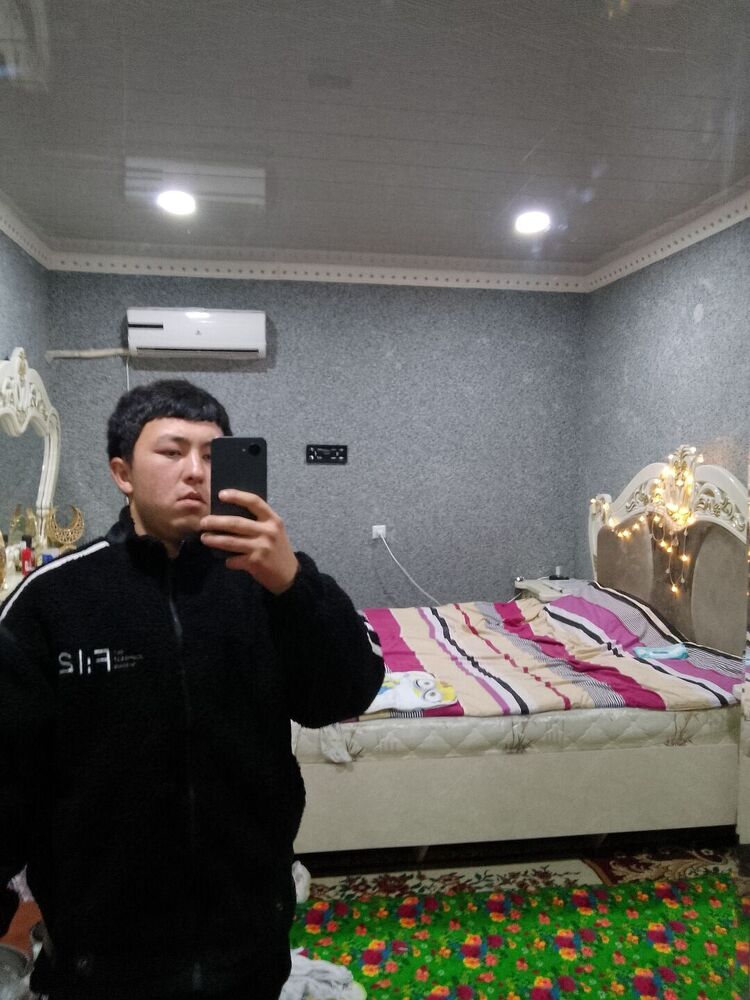  46596001  Azizbek, 20 ,    