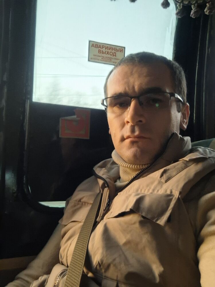  47001381  JAKHONGIR, 39 ,    Frankfurt Am Main