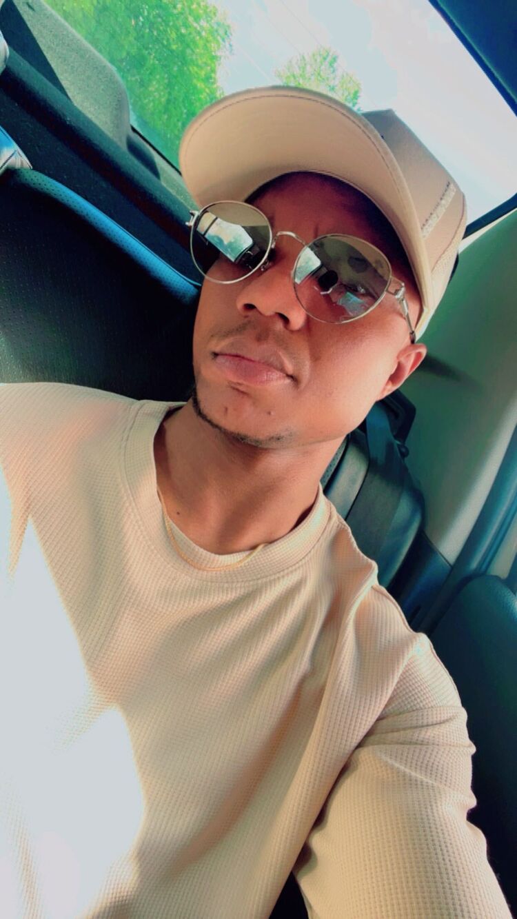  48416531  Daniel, 35 ,    