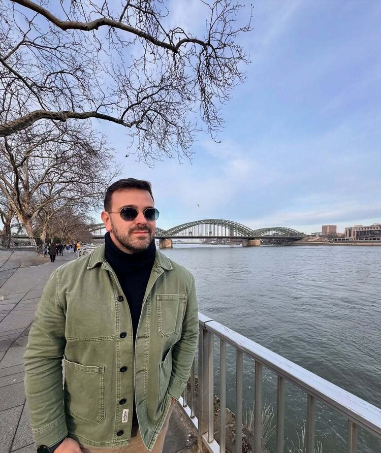 ���� 50168131 ������� �����, 37 ���, ���� ���������� � �����-����������