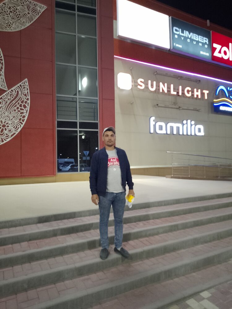  35811081  Jonibek DUl, 35 ,    
