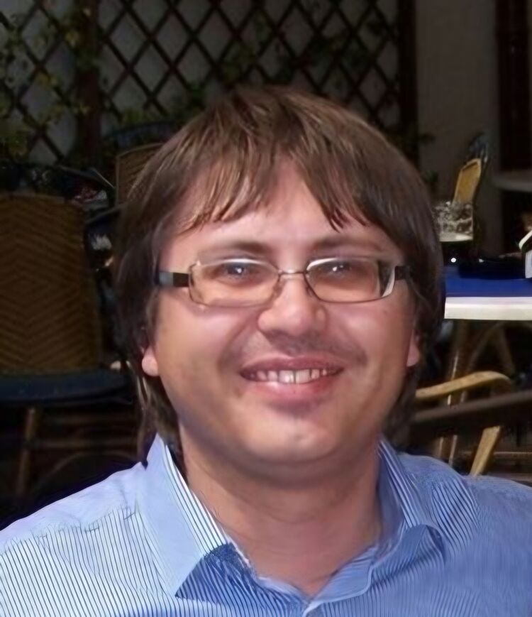  Praha,   Peter, 41 ,   ,   