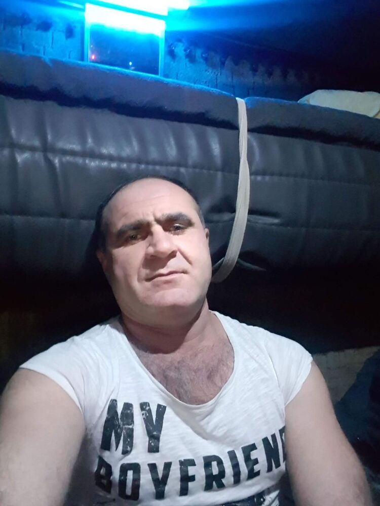  ,   Zaur, 47 ,   ,   , c 