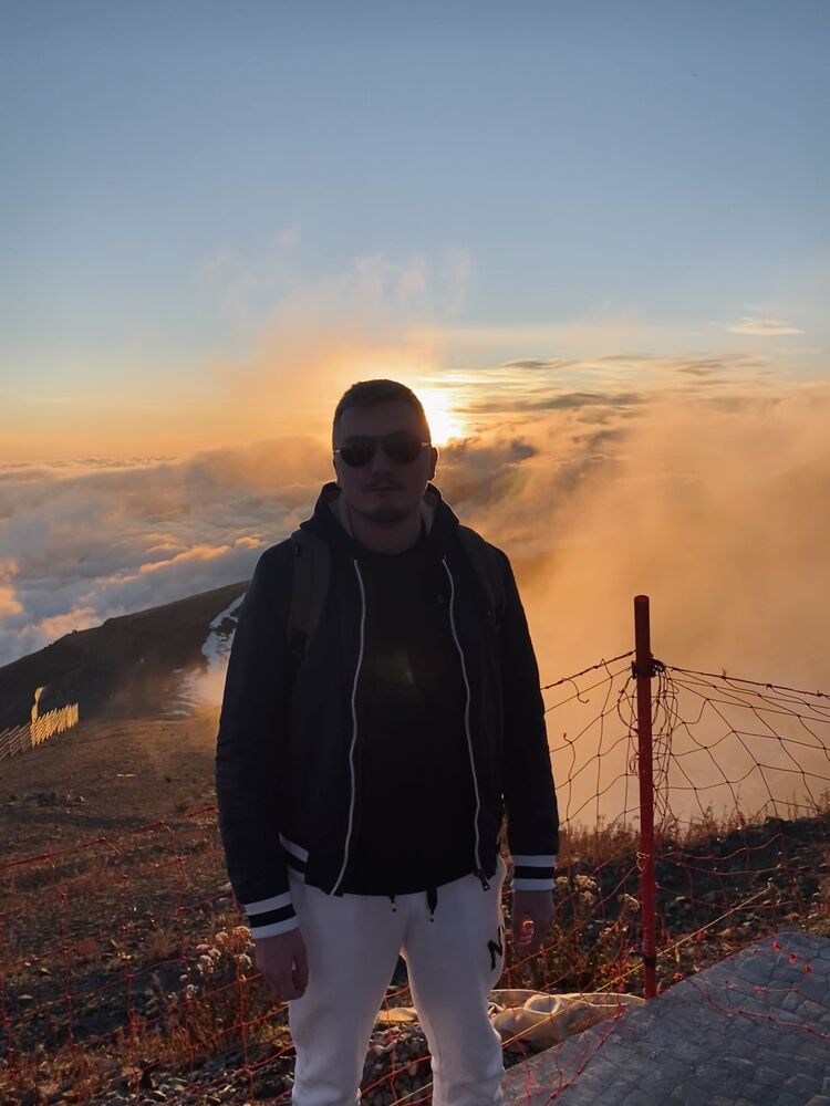  40560301  , 31 ,    -