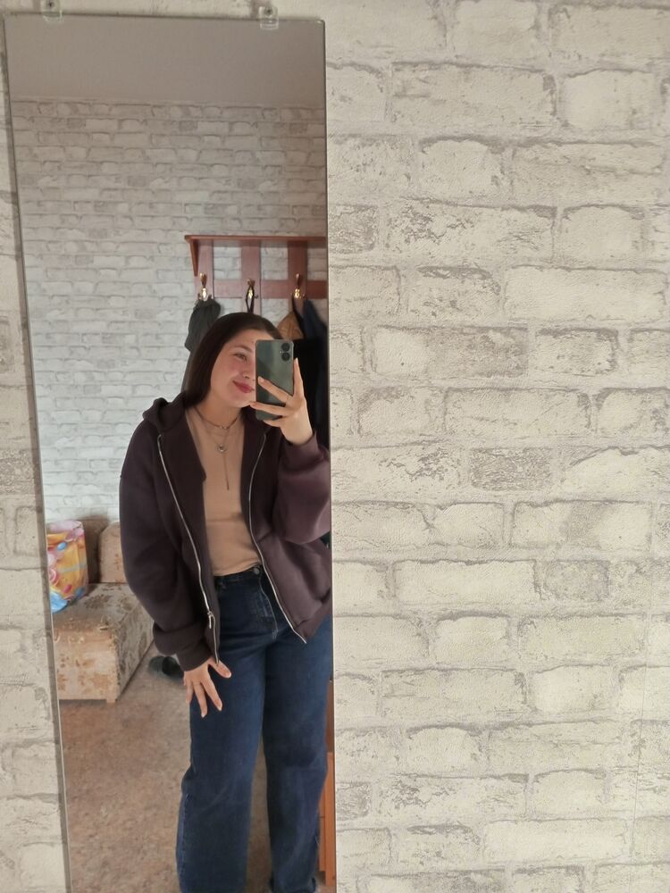  43390401  , 21 ,    