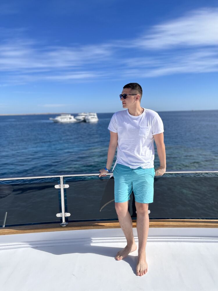  ,   , 35 ,   c 