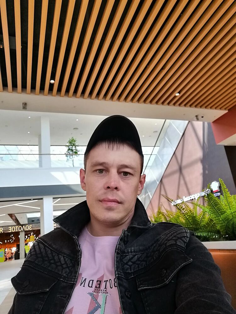 ,   Andrei, 39 ,   ,   