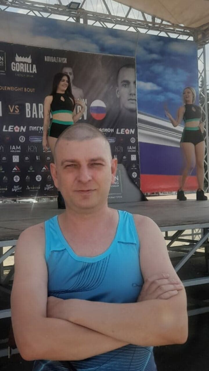  35281851  , 40 ,    
