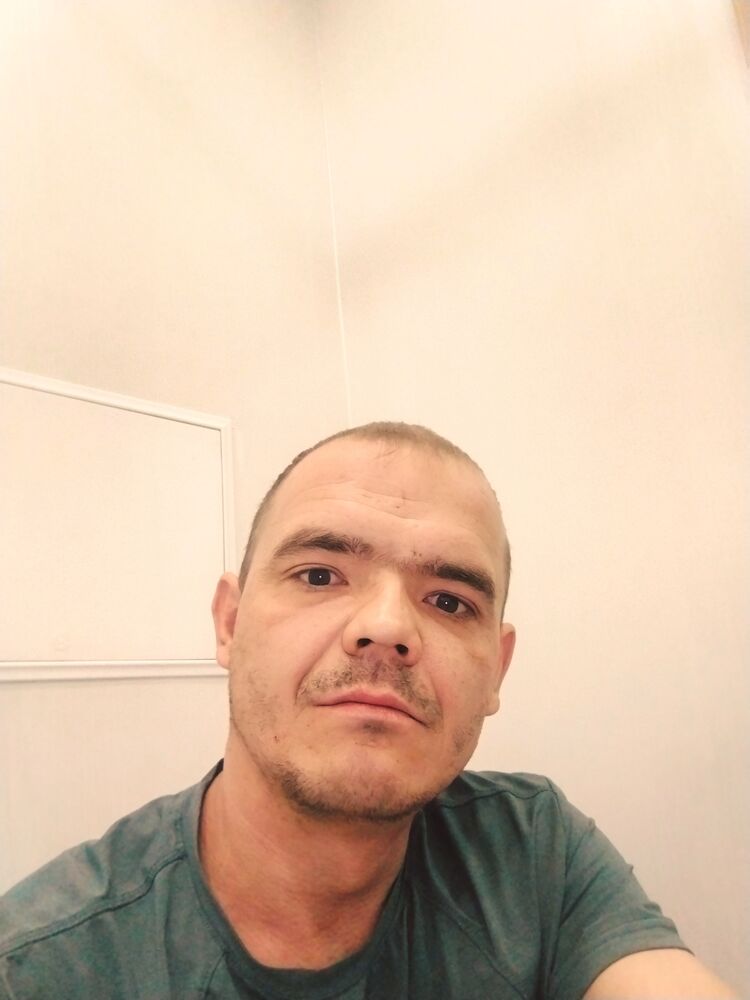  47640081  , 37 ,    