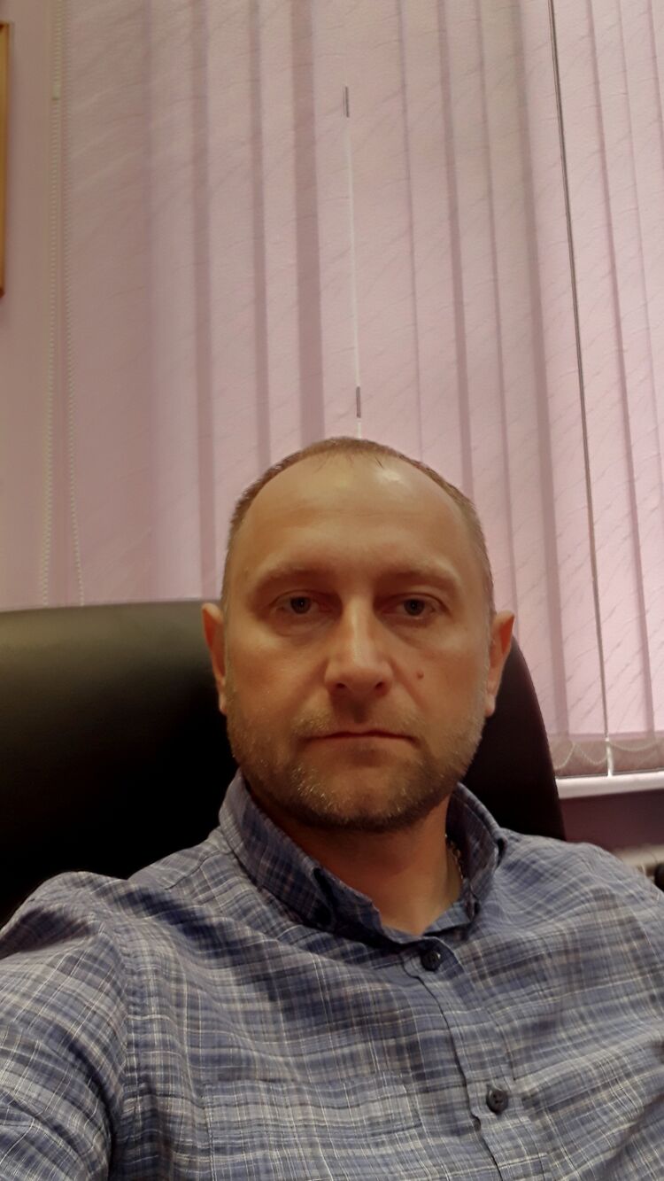 43079761  , 42 ,    
