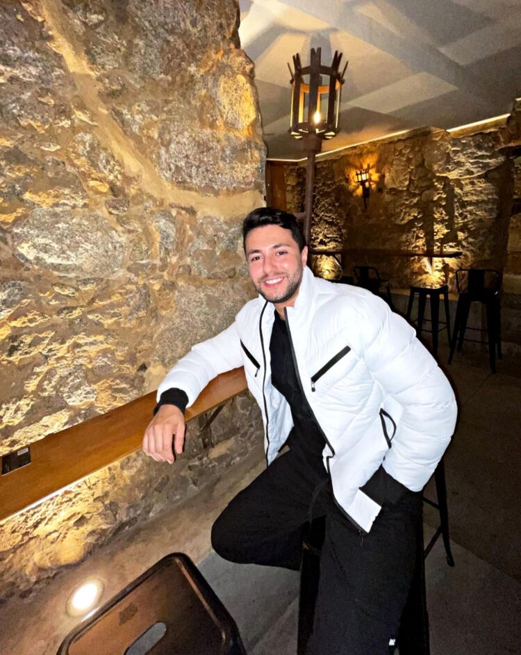  53979641  , 38 ,    -