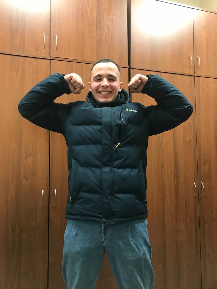  32480601  Evgeny, 22 ,    