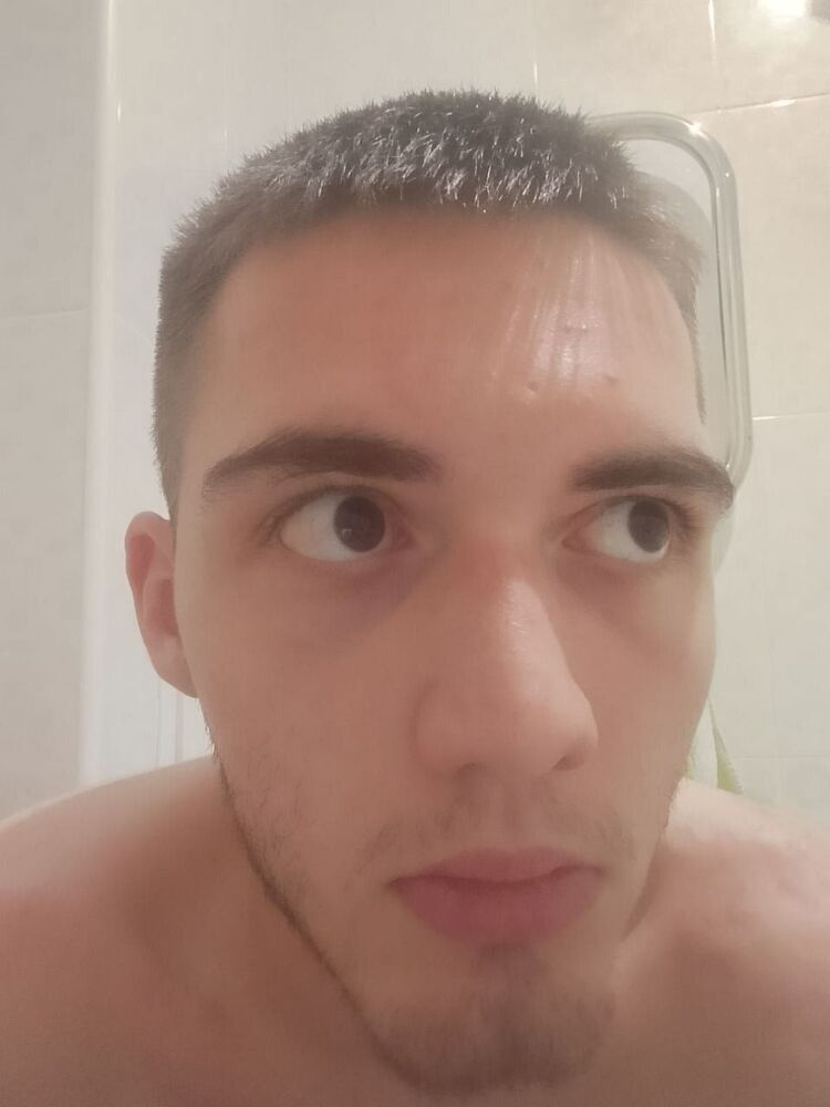 52853641  , 19 ,    