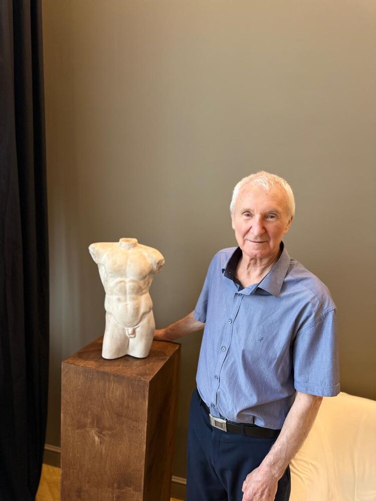  deleted,   , 73 ,   ,   