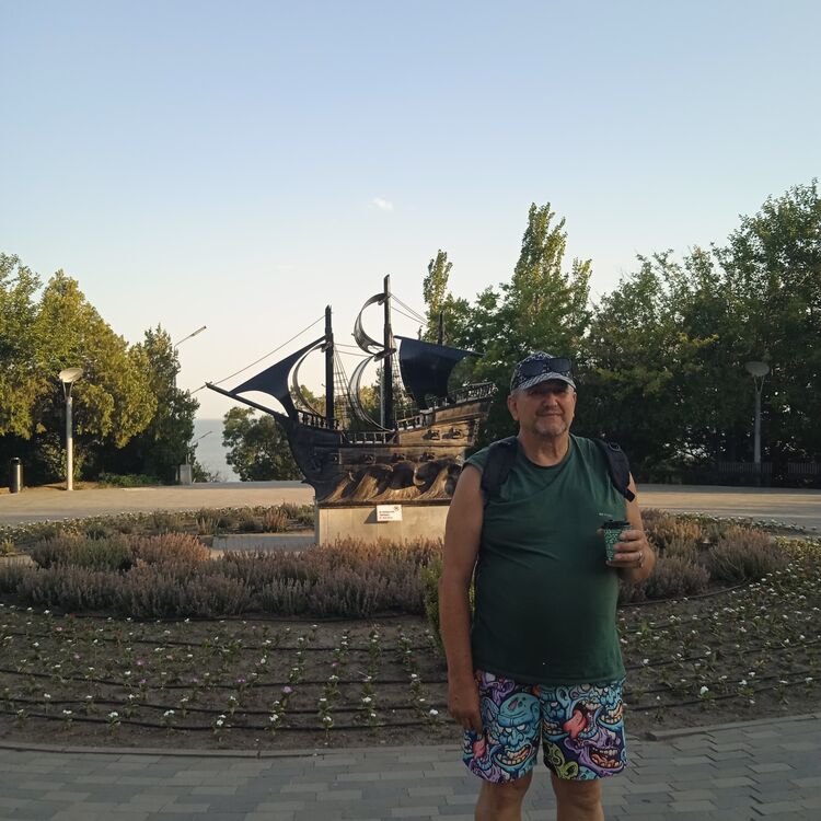  52906431  , 61 ,    