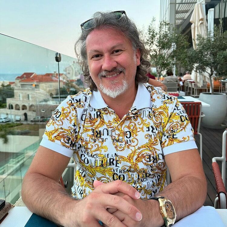  ,   Alex, 52 ,   ,   , c , 