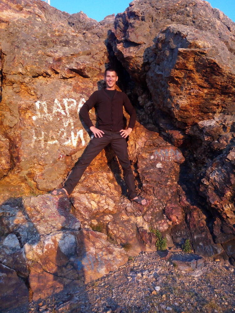  6919631  Vladimir, 37 ,    