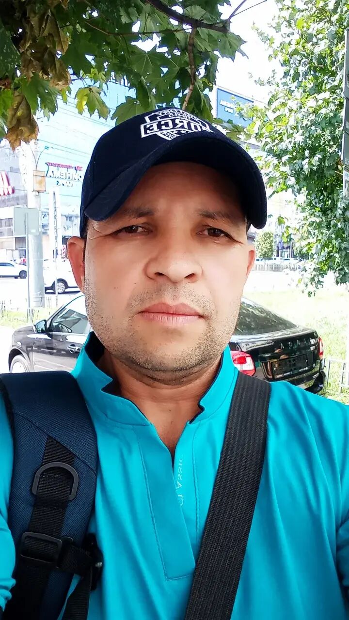  ,   Sherxon, 44 ,   c 