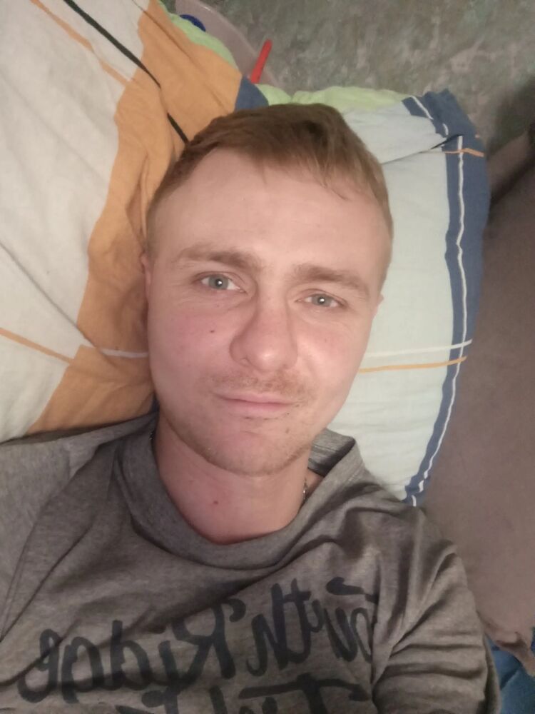  45822961  Name, 29 ,    