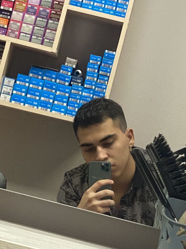  44616071  , 19 ,    