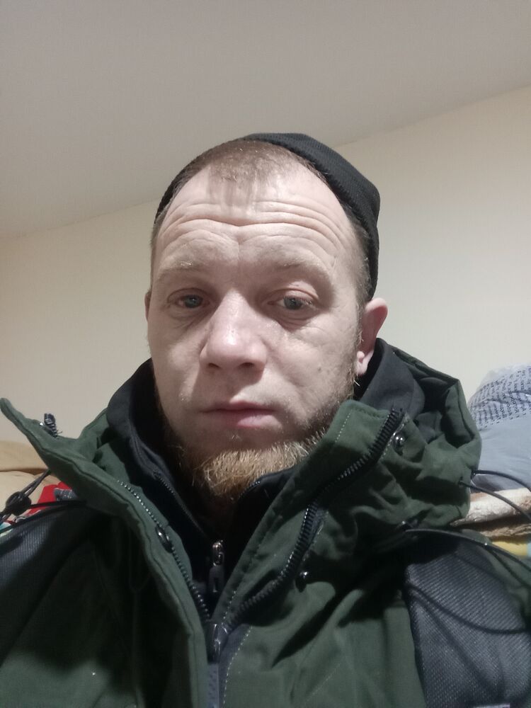  49269031  , 37 ,    
