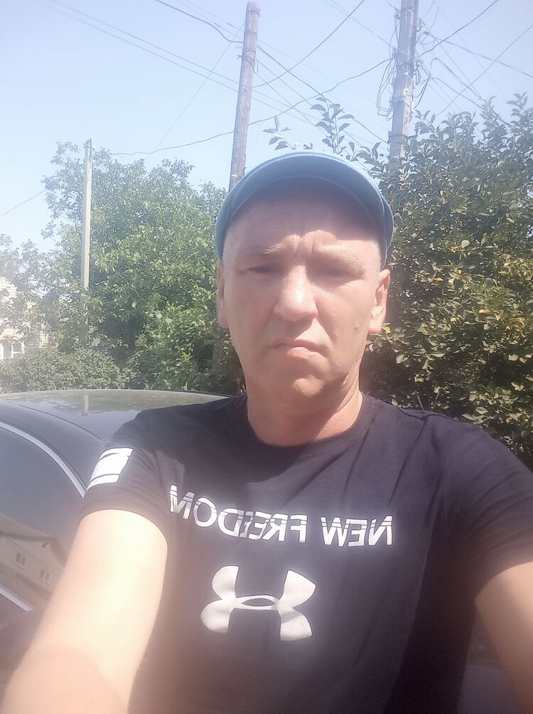  23408921  , 45 ,    