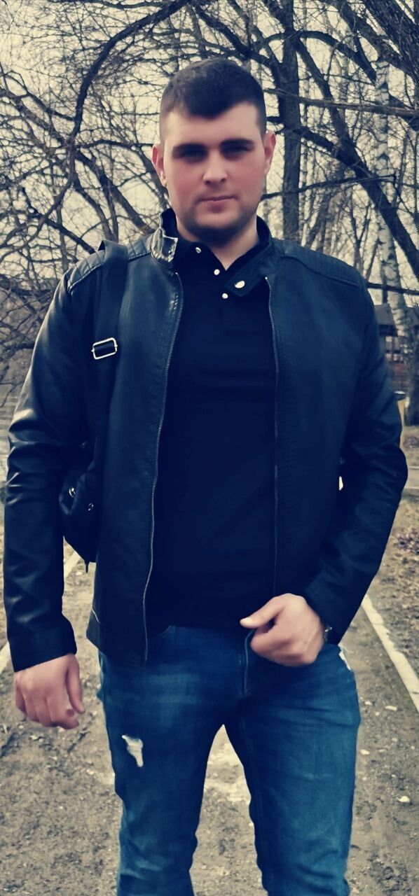  54128831  Vladimir, 33 ,    