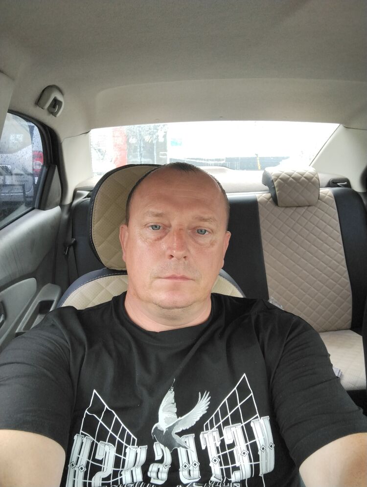  ,   Sergey, 44 ,   ,   