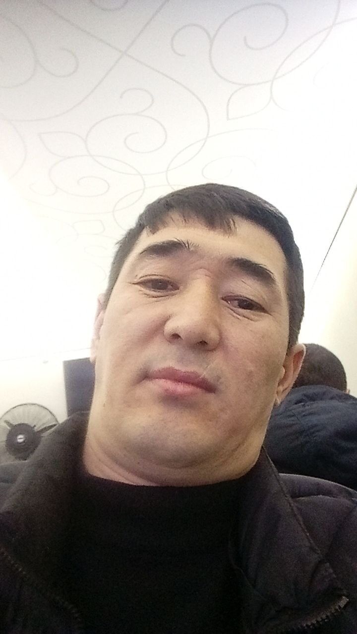  28681441  Alibek, 40 ,    