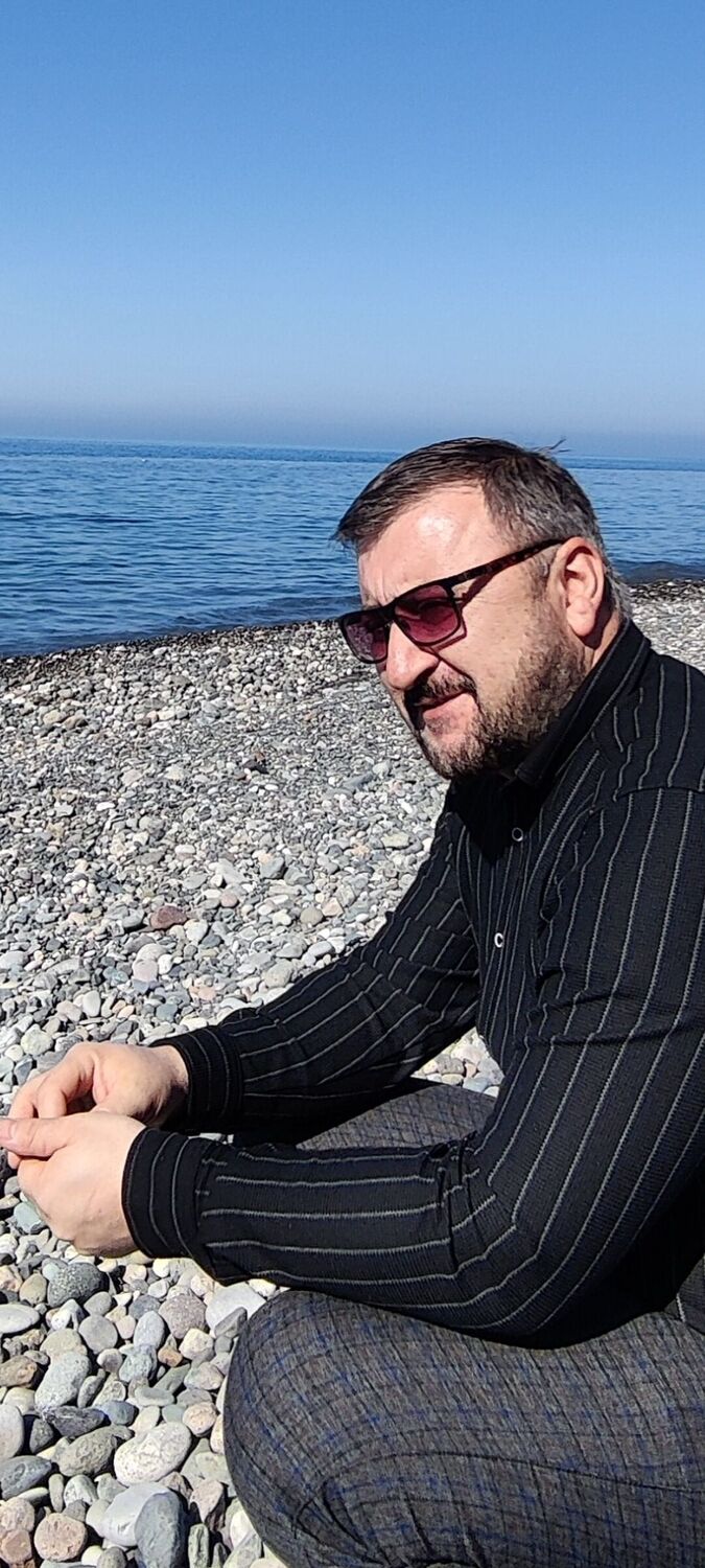  53624611  Vasili, 40 ,    -