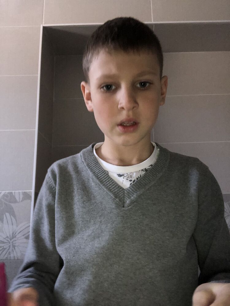  32548471  , 40 ,    